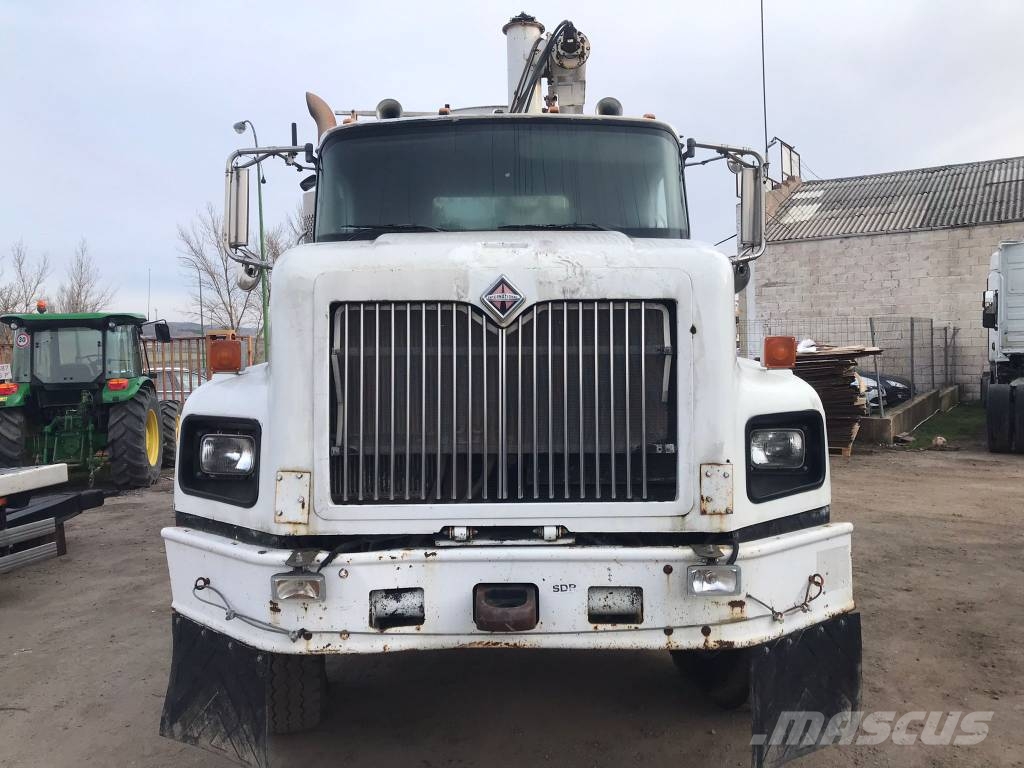 International PayStar 5600 i Tankerli kamyonlar