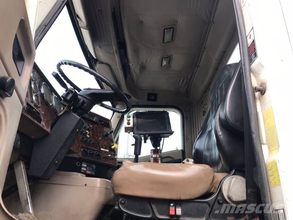 International PayStar 5600 i Tankerli kamyonlar