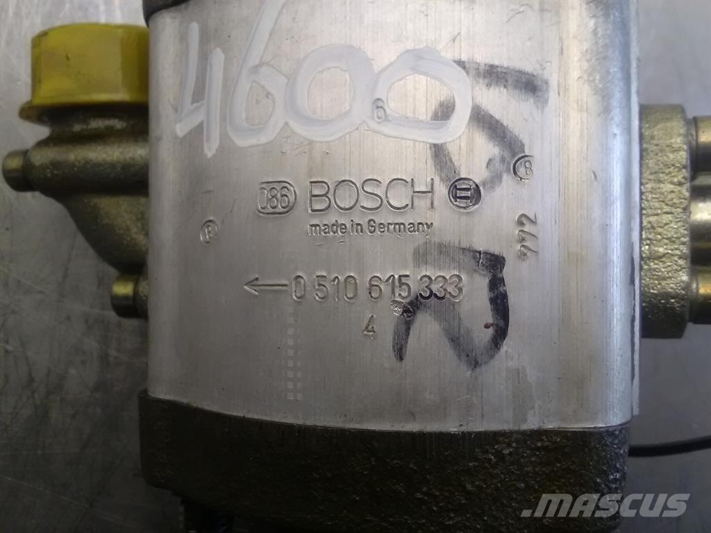 Schaeff SKS634-Rexroth 0510615333-Gearpump/Zahnradpumpe Hidráulica