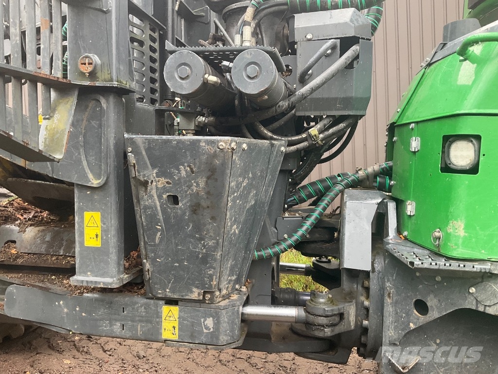 John Deere 1510G IBC شاحنات