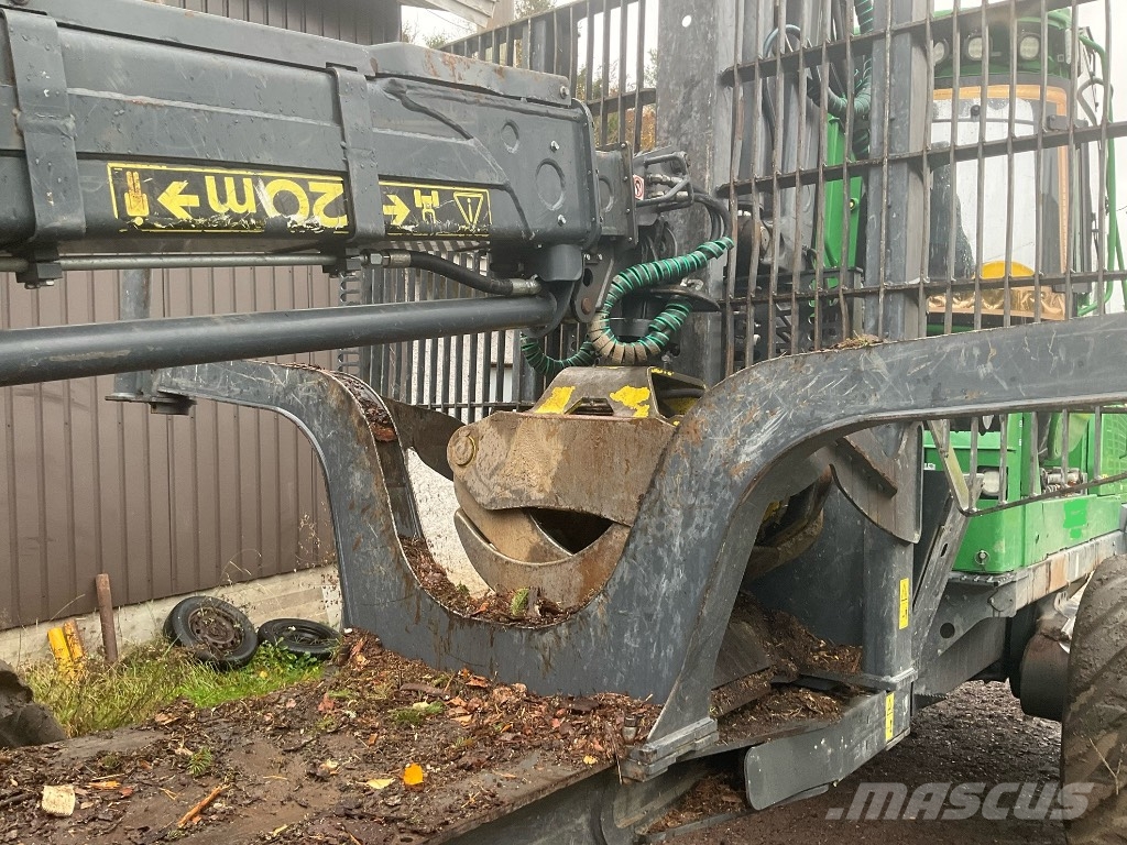 John Deere 1510G IBC شاحنات