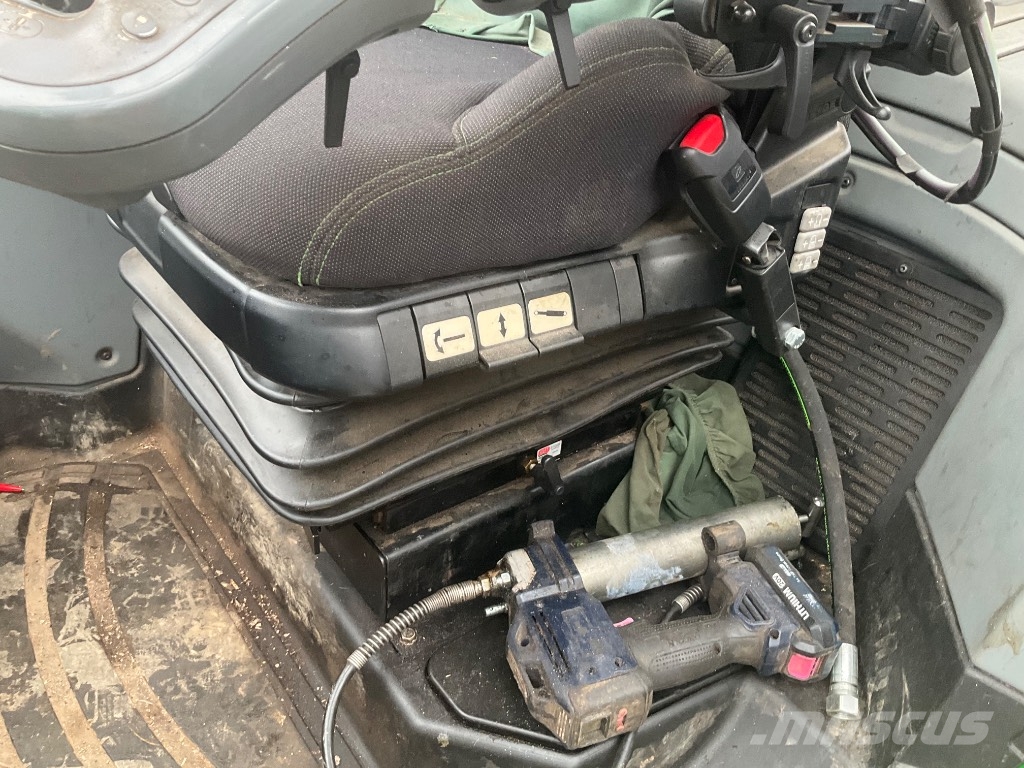 John Deere 1510G IBC شاحنات