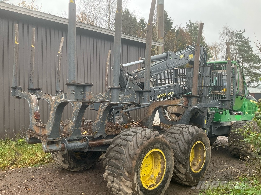 John Deere 1510G IBC شاحنات