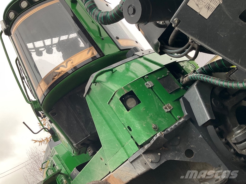 John Deere 1510G IBC شاحنات