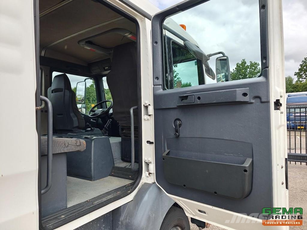 MAN TGL 12.210 4x2 Double Cab Euro4 - Doka - Open Load Flatbed / Dropside trucks