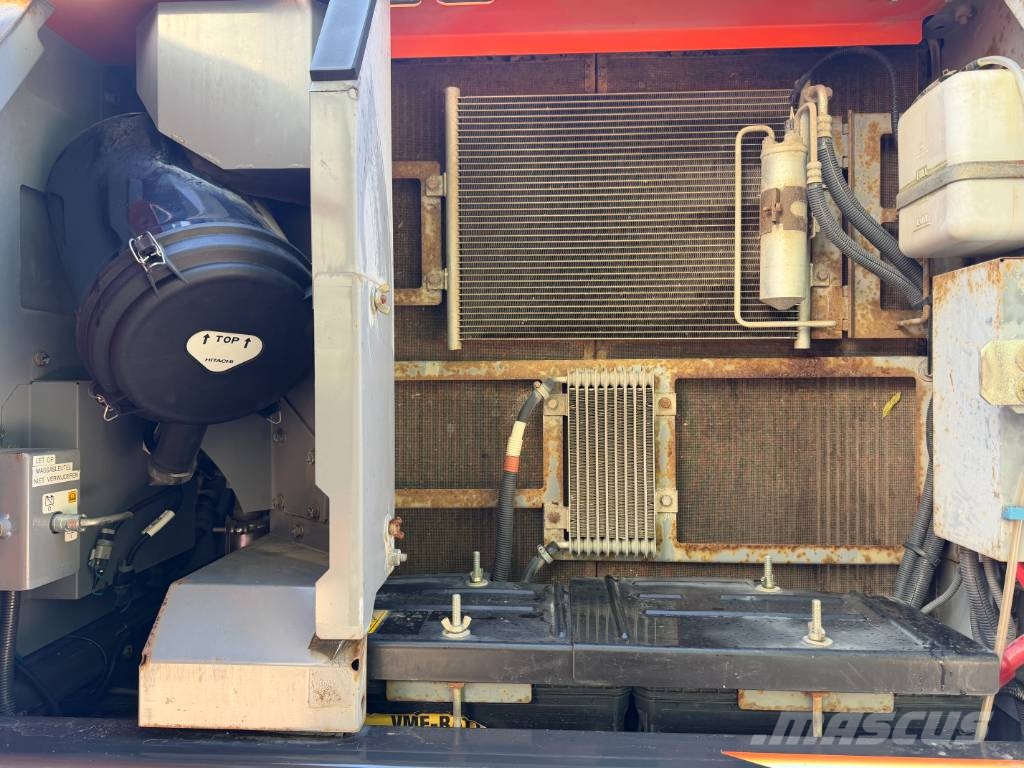 Hitachi ZX 170 W-5 B Ekskavatori uz riteņiem