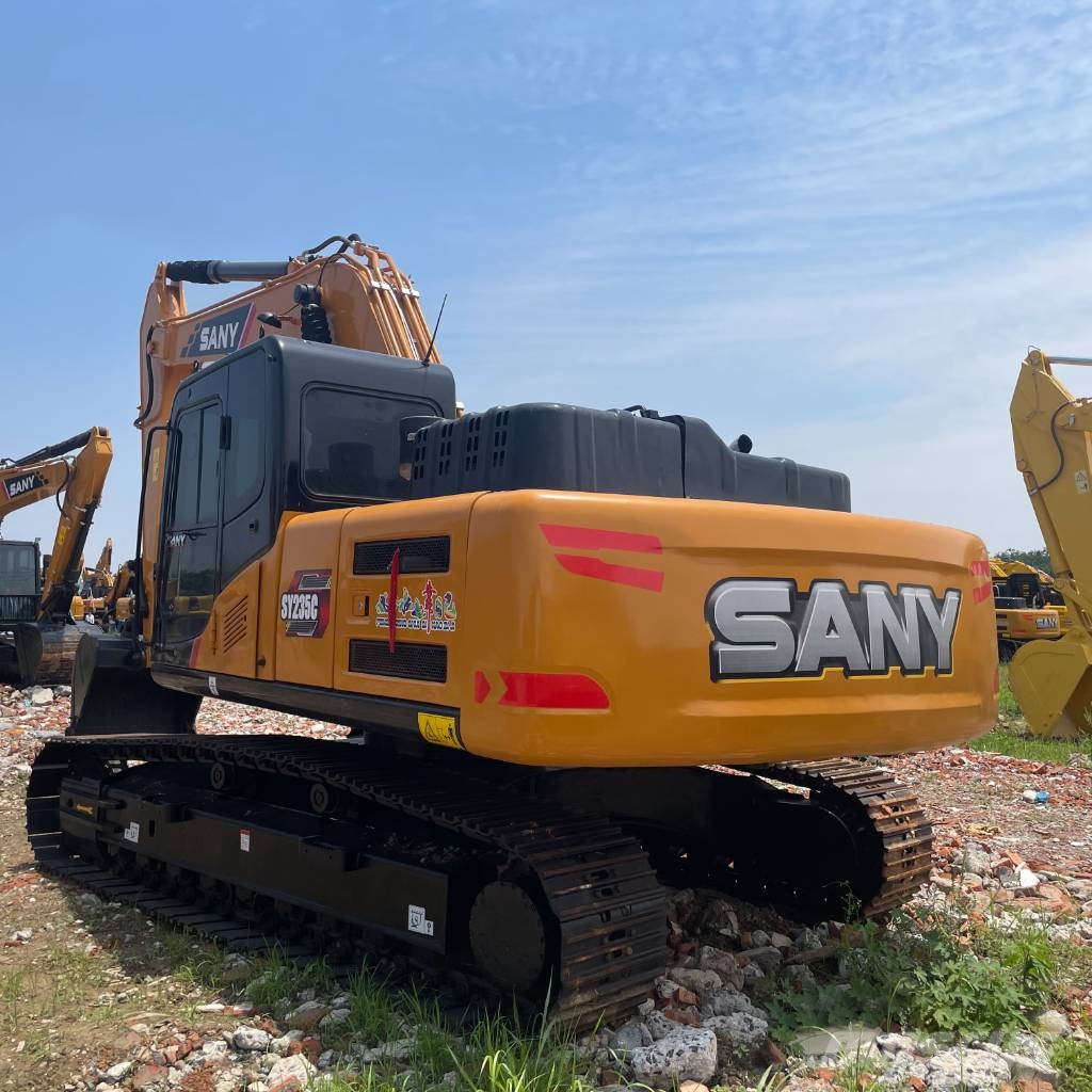 Sany 235c 履带挖掘机