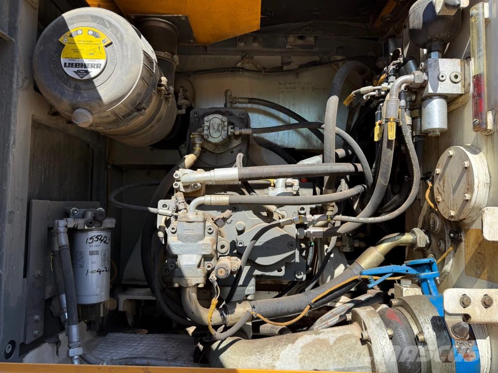 Liebherr R936 Escavadeiras de esteiras