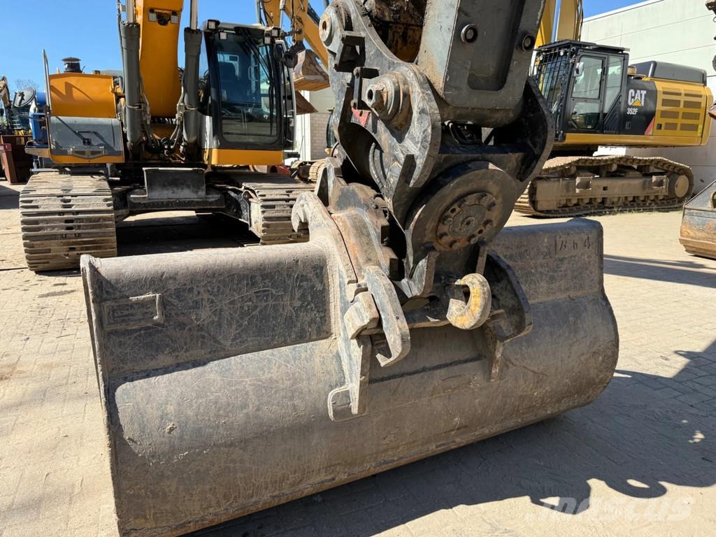 Liebherr R936 Escavadeiras de esteiras