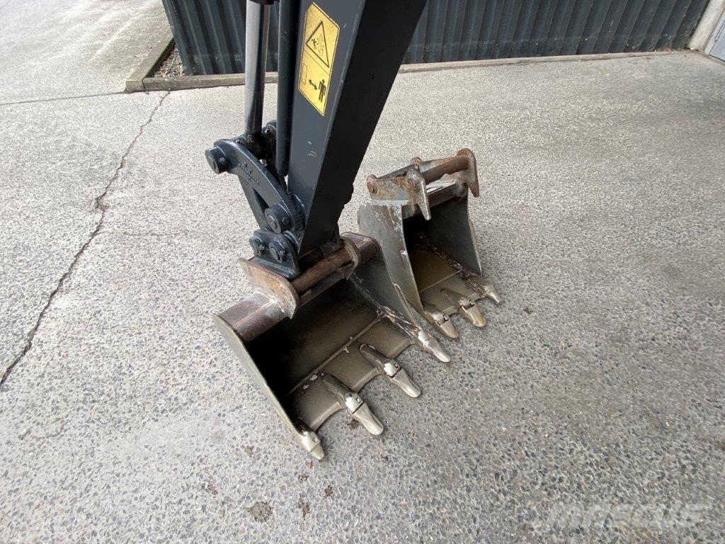 Eurocomach ES 18 ZT Kurzheck-Bagger HS01 hydraulisch Minigravemaskiner