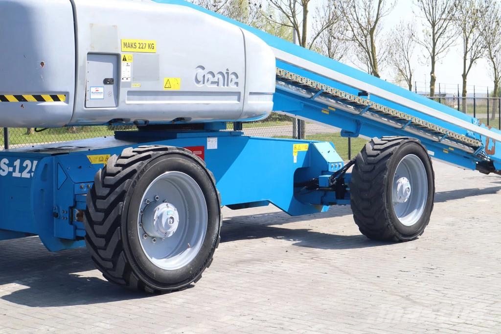 Genie S-125 | 40 METER | 227 KG Teleskoop poomtõstukid