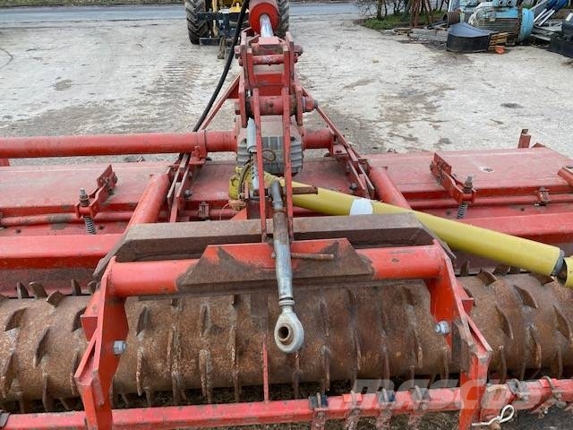 Rau RE 30 Kultywatory rzedowe