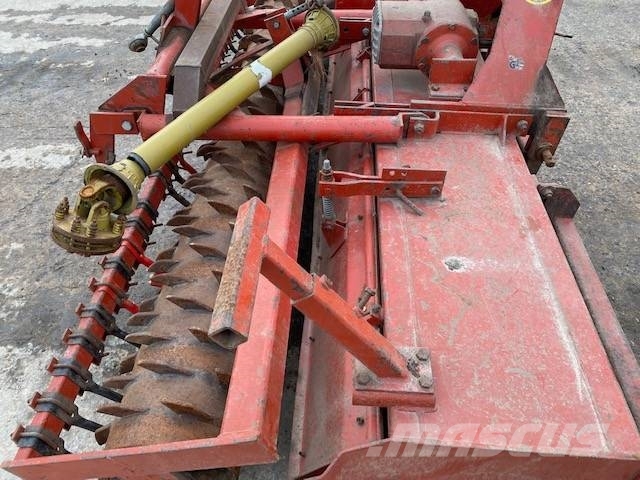 Rau RE 30 Kultywatory rzedowe