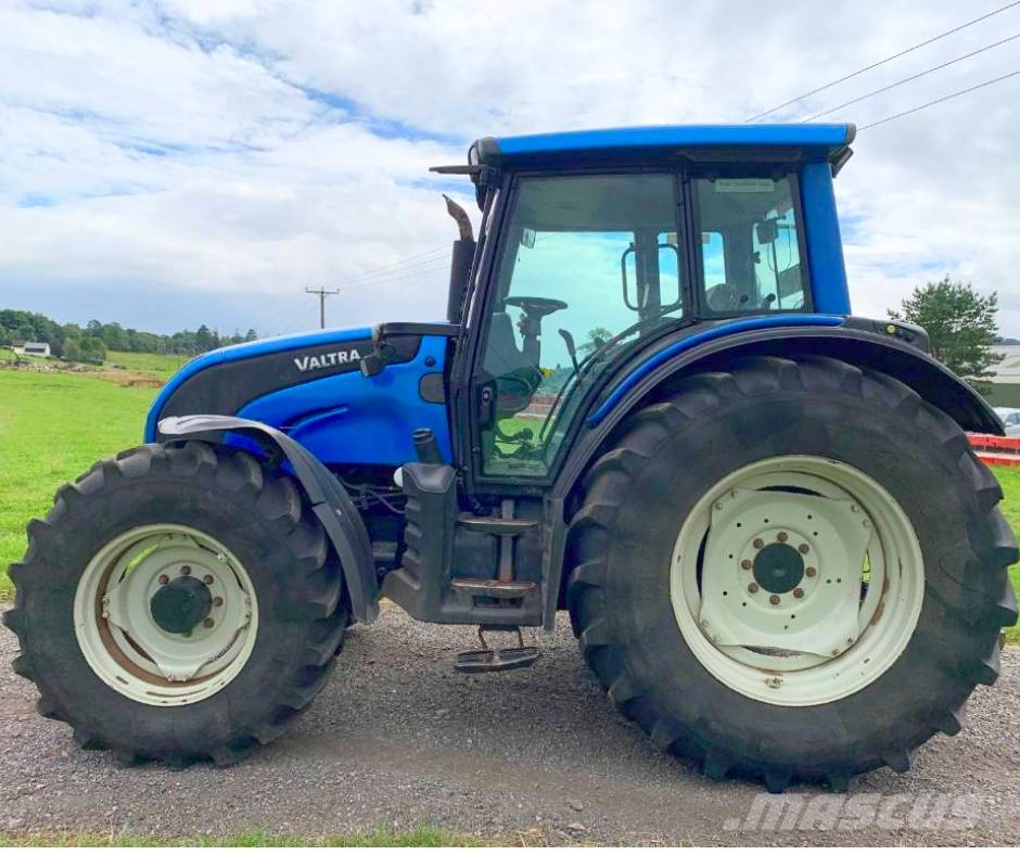 Valtra N141 Tractor Bosbouw tractoren