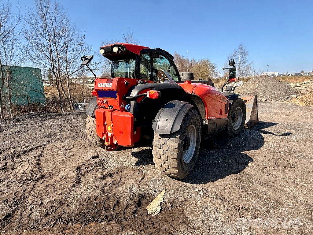 Manitou MLT 741-140 V+ معدات مناولة لأغراض الزراعة