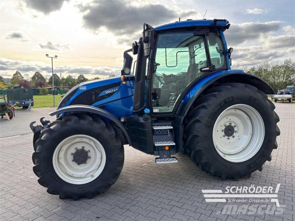 Valtra N 135 V | SMARTTOUCH | RTK Traktorji