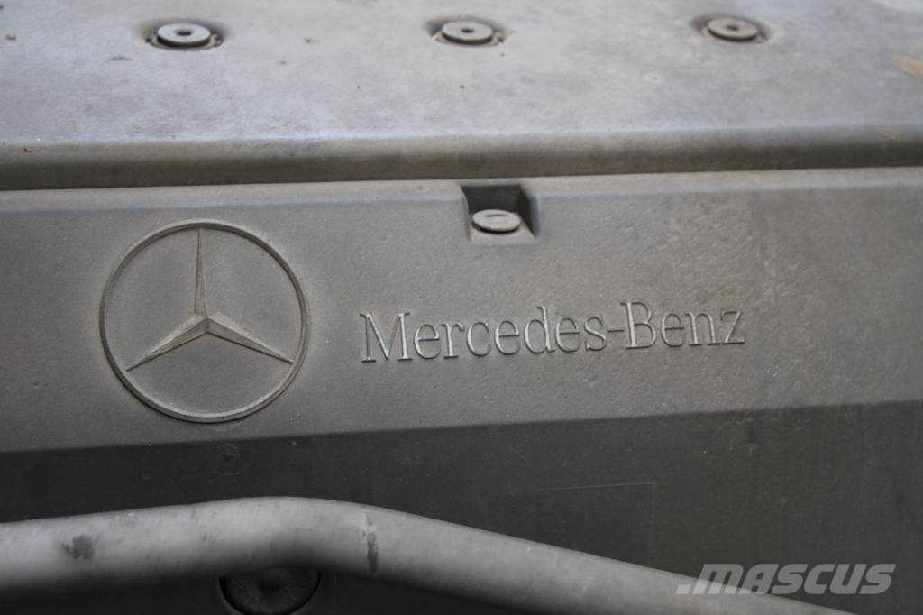 Mercedes-Benz Atego 1524 Lakaisukoneet