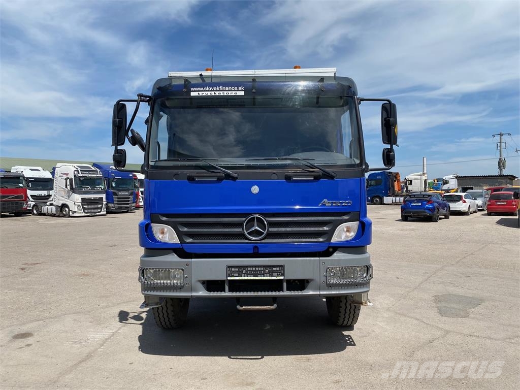 Mercedes-Benz ATEGO 4x4 pojazdná dielňa VIN 013 هيكل صندوقي