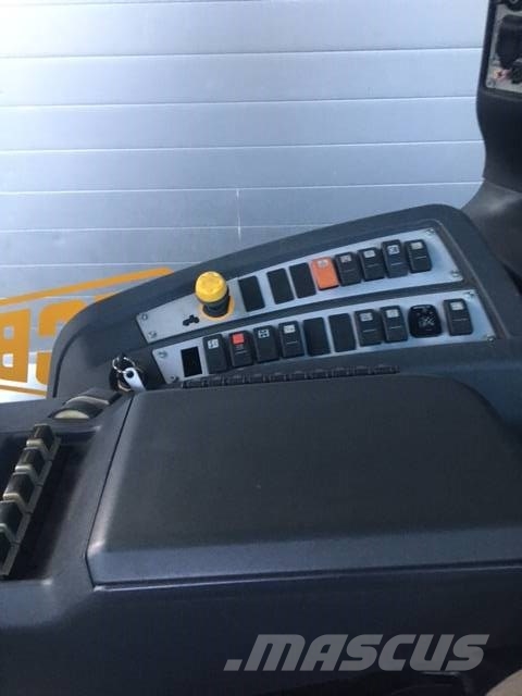 JCB FastTrack 7230 Traktorer