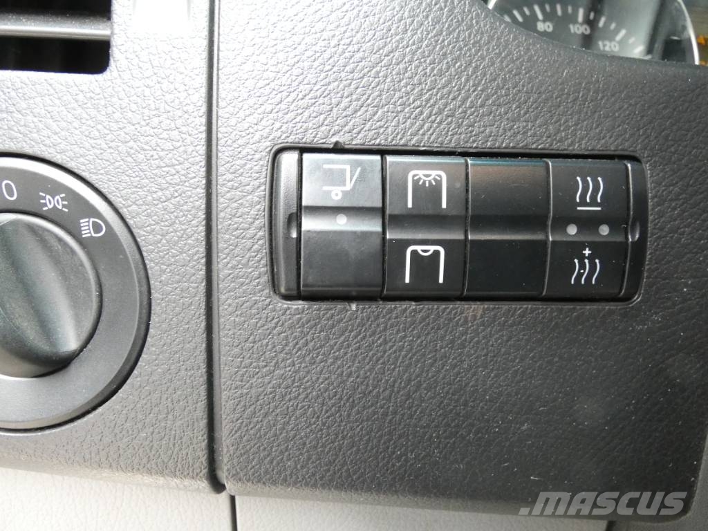 Mercedes-Benz Sprinter 516 شاحنات ذات هيكل صندوقي