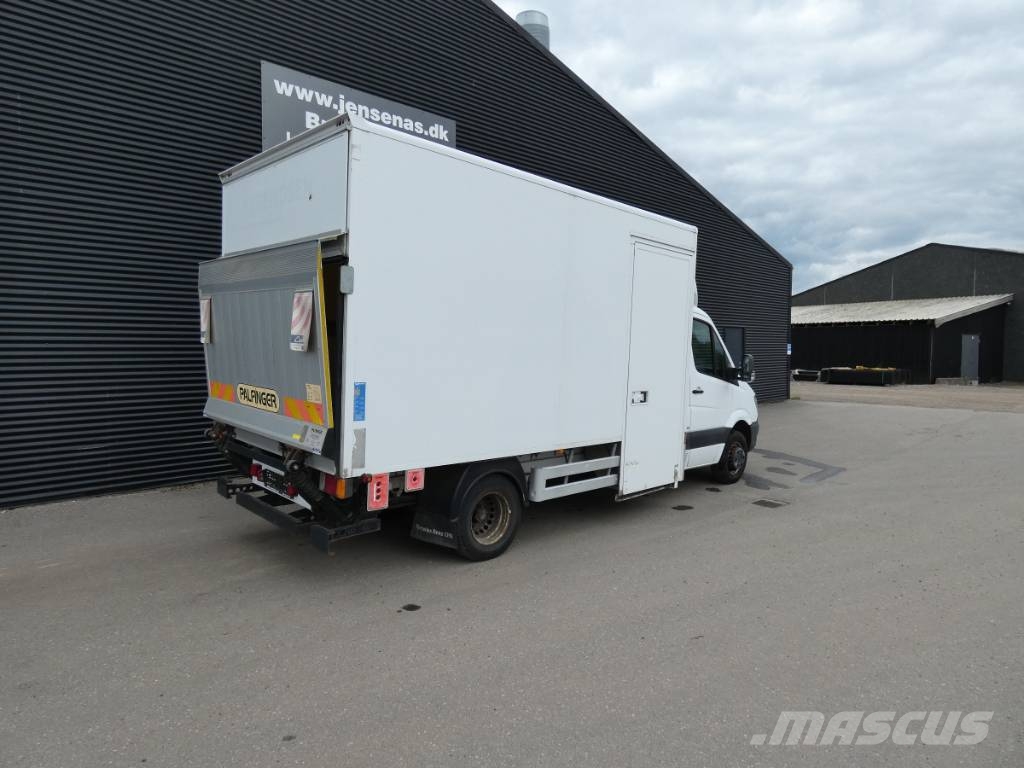 Mercedes-Benz Sprinter 516 شاحنات ذات هيكل صندوقي