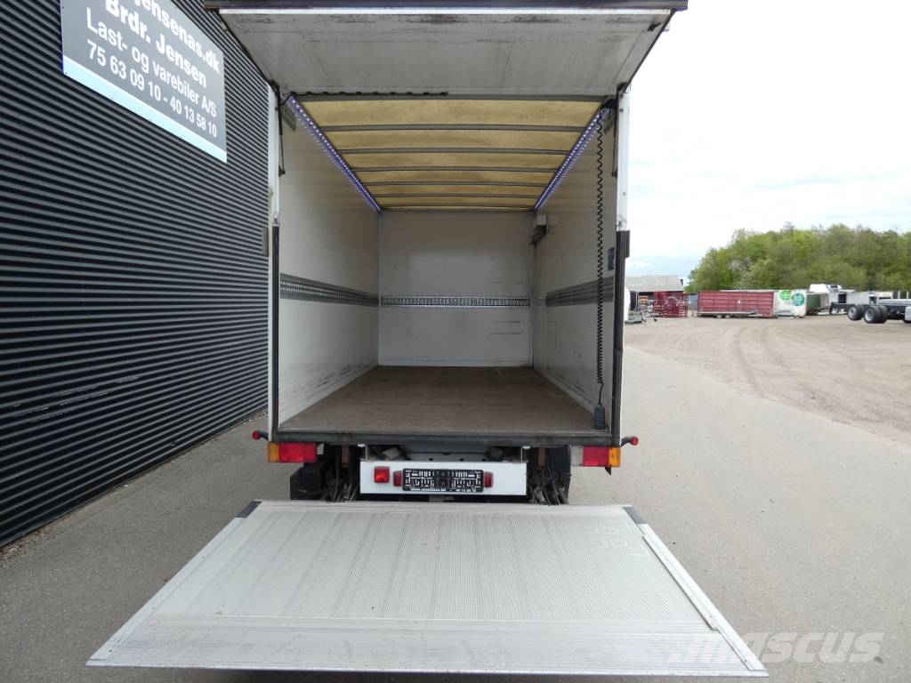 Mercedes-Benz Sprinter 516 شاحنات ذات هيكل صندوقي