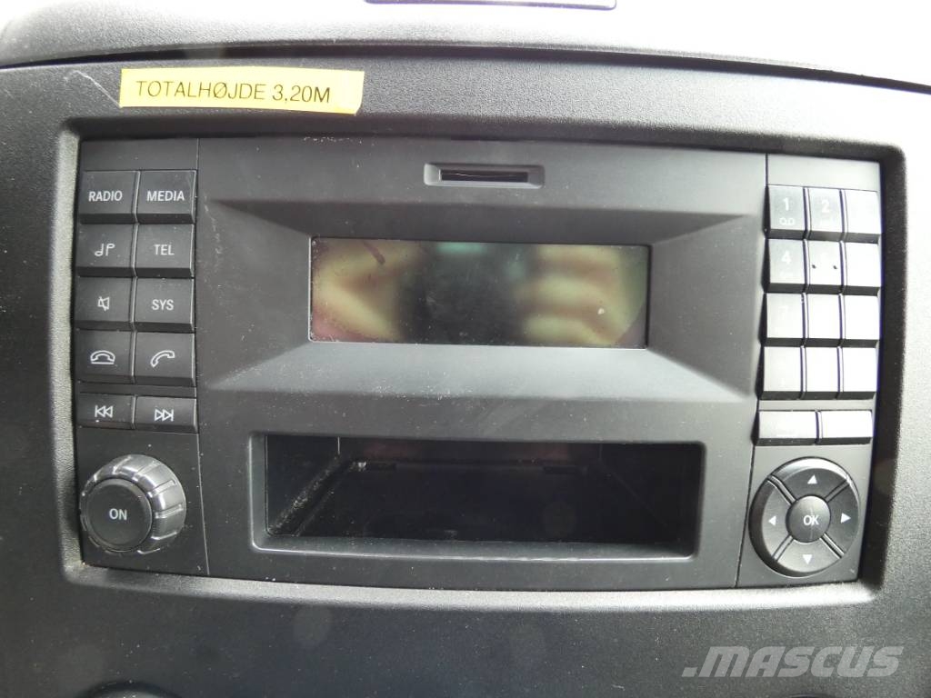 Mercedes-Benz Sprinter 516 شاحنات ذات هيكل صندوقي