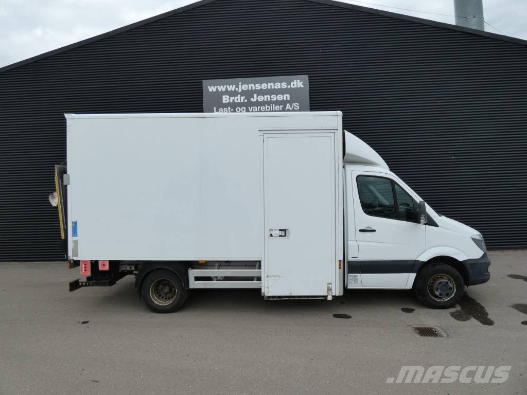 Mercedes-Benz Sprinter 516 شاحنات ذات هيكل صندوقي