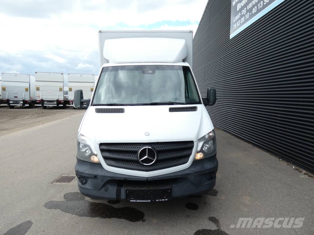 Mercedes-Benz Sprinter 516 شاحنات ذات هيكل صندوقي