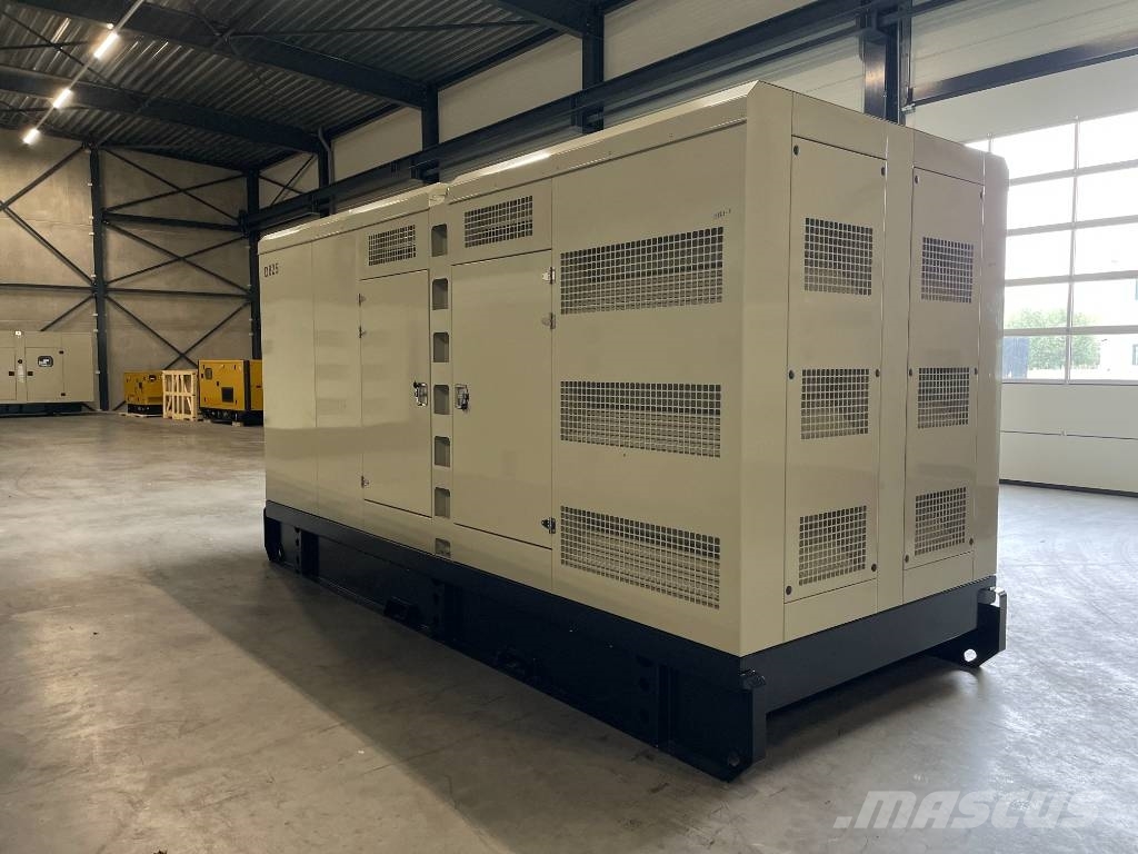 Hyundai DP222LC - 825 kVA Generator - DPX-19858 Дизельні генератори