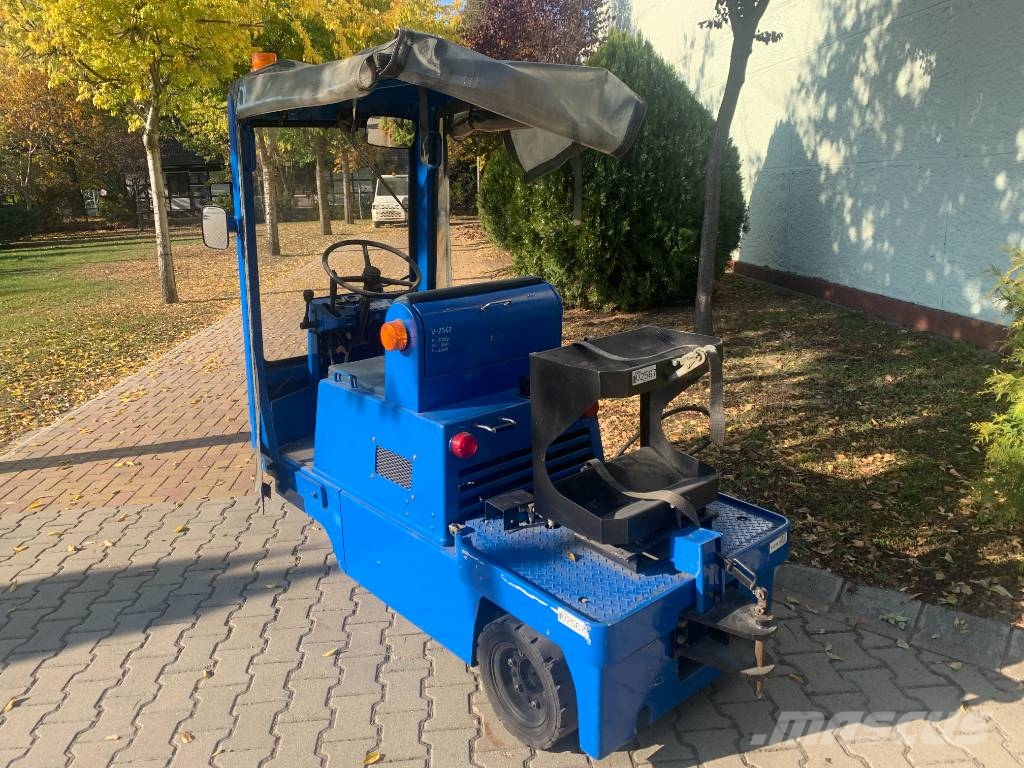 Nissan HT01 V-2567 EO Airport equipment