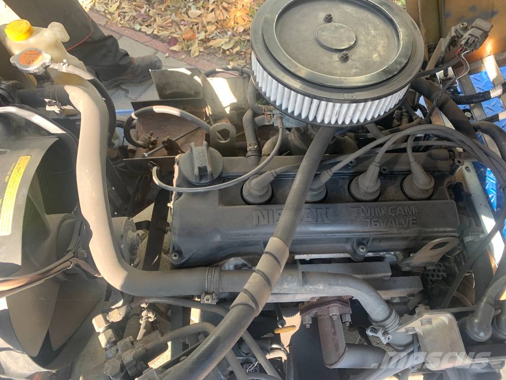 Nissan HT01 V-2567 EO Airport equipment