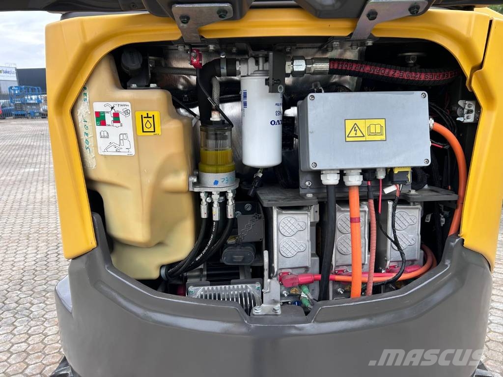 Volvo ECR25 Electric – 100% Electric Compact Excavator Minigraafmachines < 7t