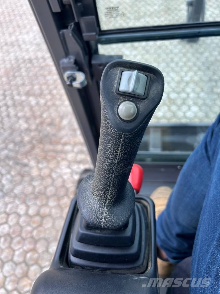 Volvo ECR25 Electric – 100% Electric Compact Excavator Minigraafmachines < 7t