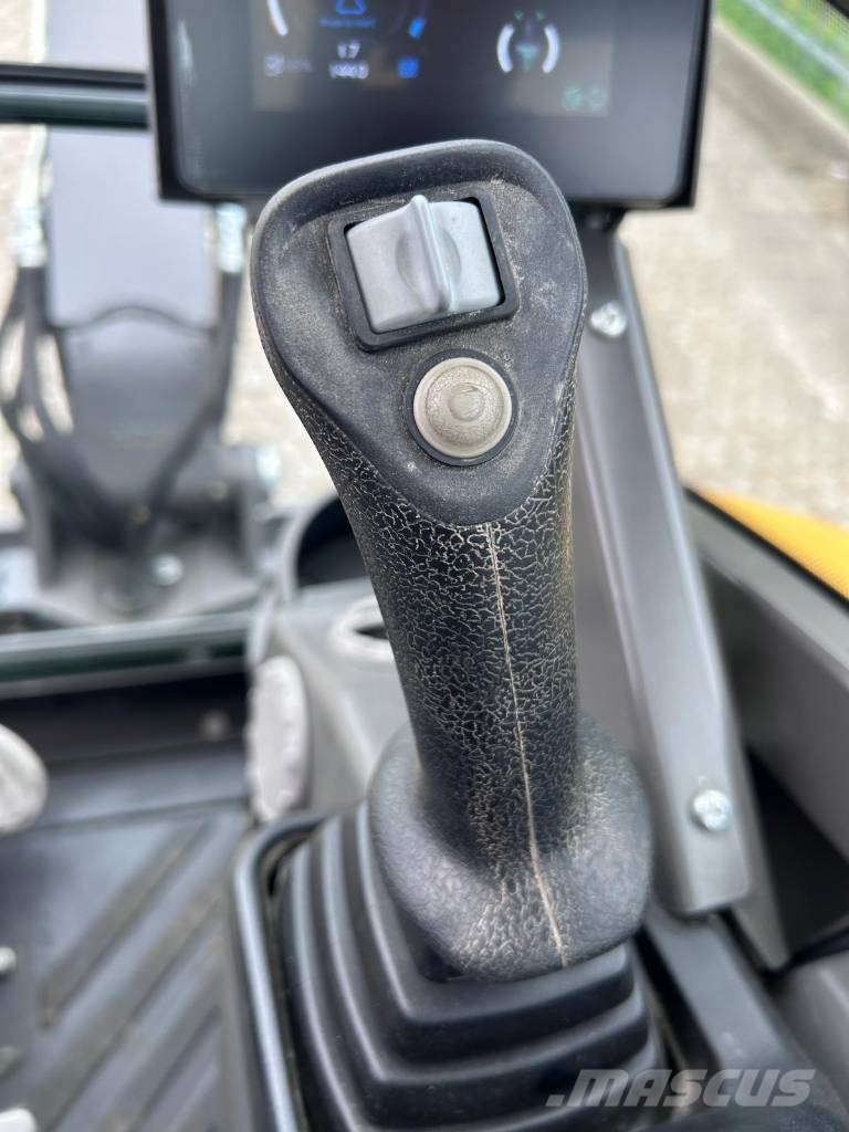 Volvo ECR25 Electric – 100% Electric Compact Excavator Minigraafmachines < 7t