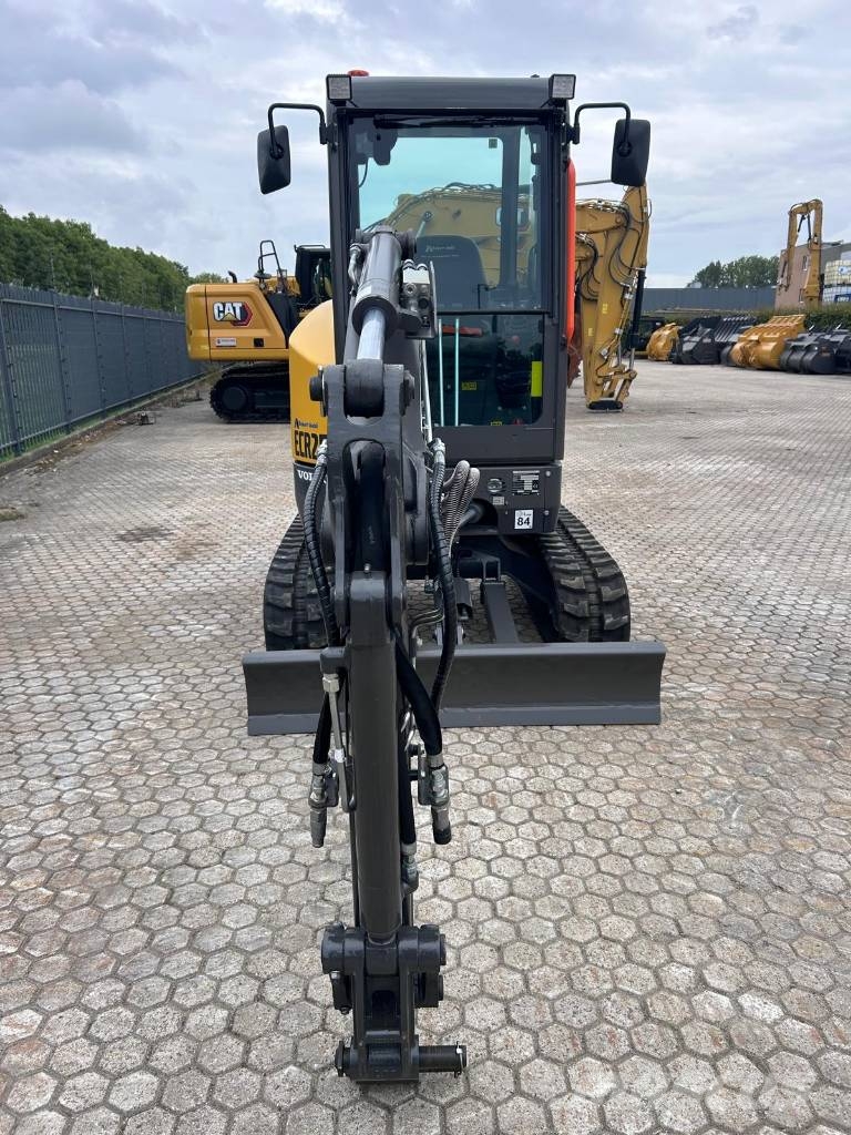 Volvo ECR25 Electric – 100% Electric Compact Excavator Minigraafmachines < 7t