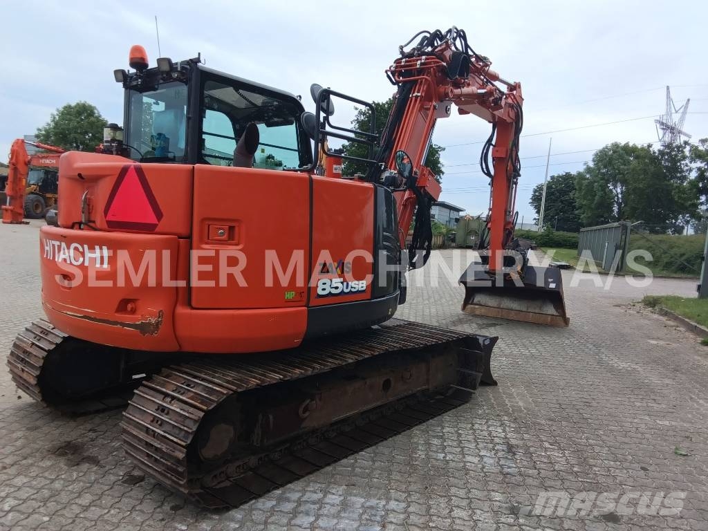 Hitachi ZX85USB-6 Midi-gravemaskiner 7t - 12t