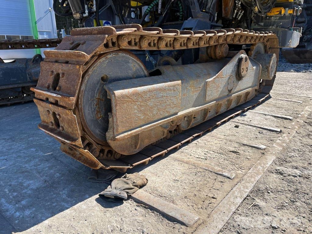 Epiroc Flexiroc T30R-03 مثاقيب ثقيلة