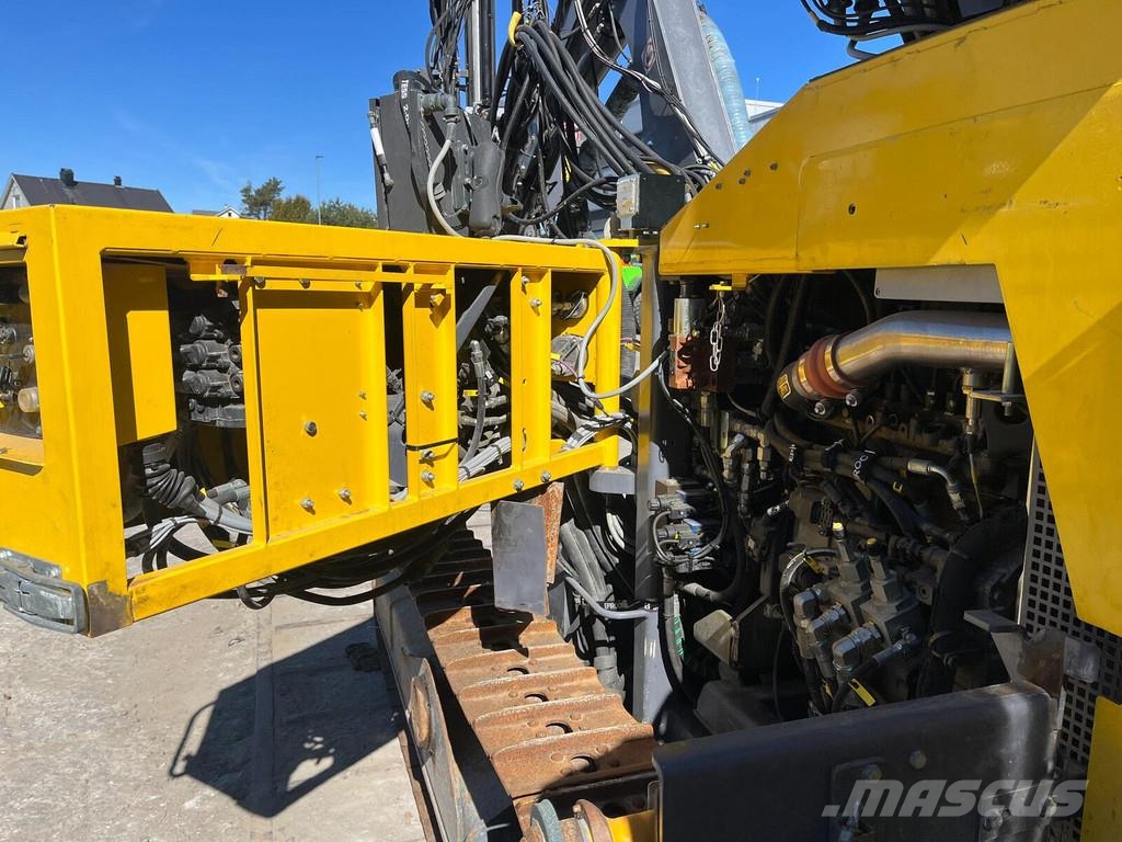 Epiroc Flexiroc T30R-03 مثاقيب ثقيلة