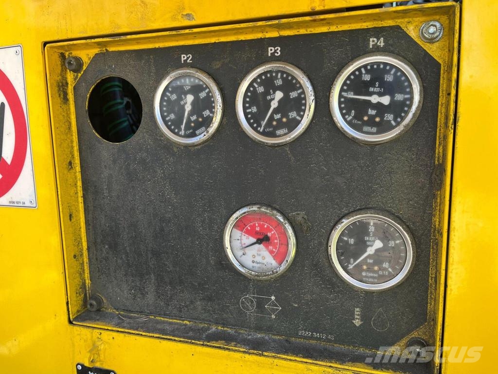 Epiroc Flexiroc T30R-03 مثاقيب ثقيلة