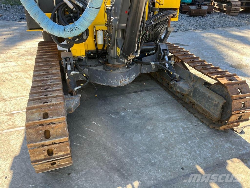 Epiroc Flexiroc T30R-03 مثاقيب ثقيلة