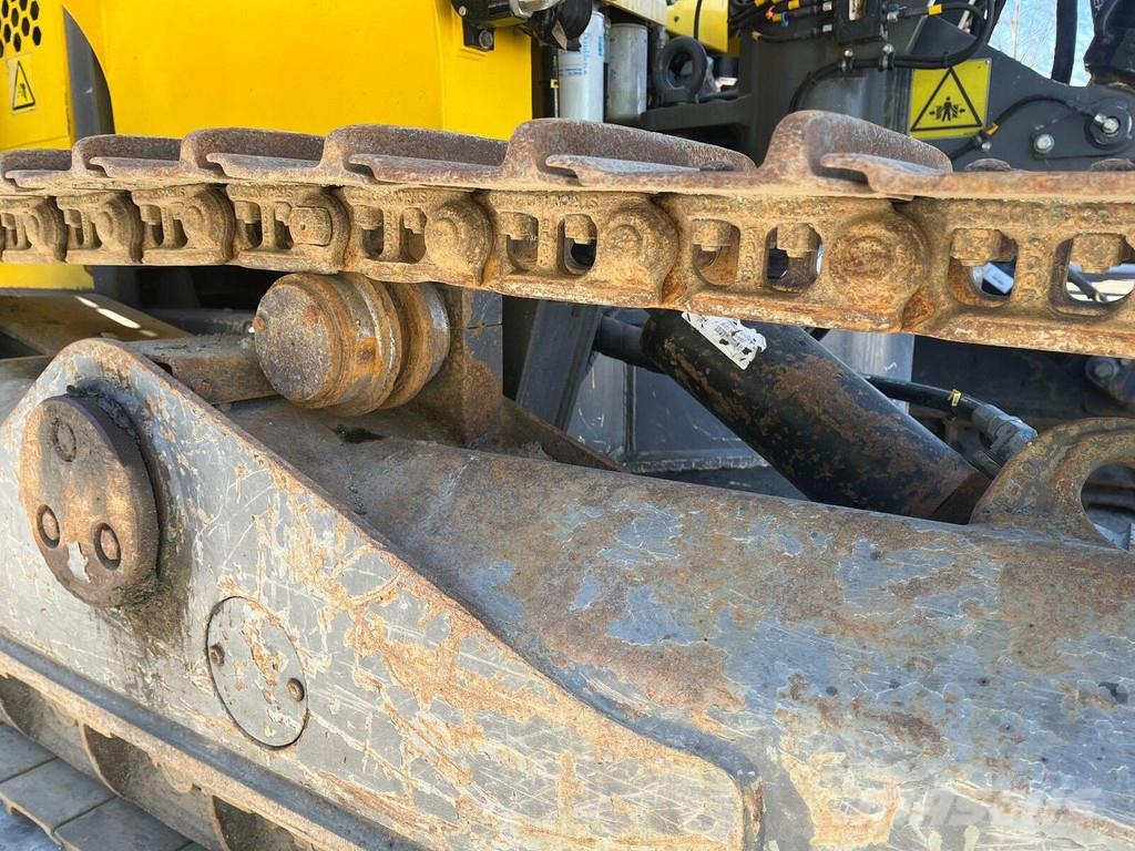 Epiroc Flexiroc T30R-03 مثاقيب ثقيلة