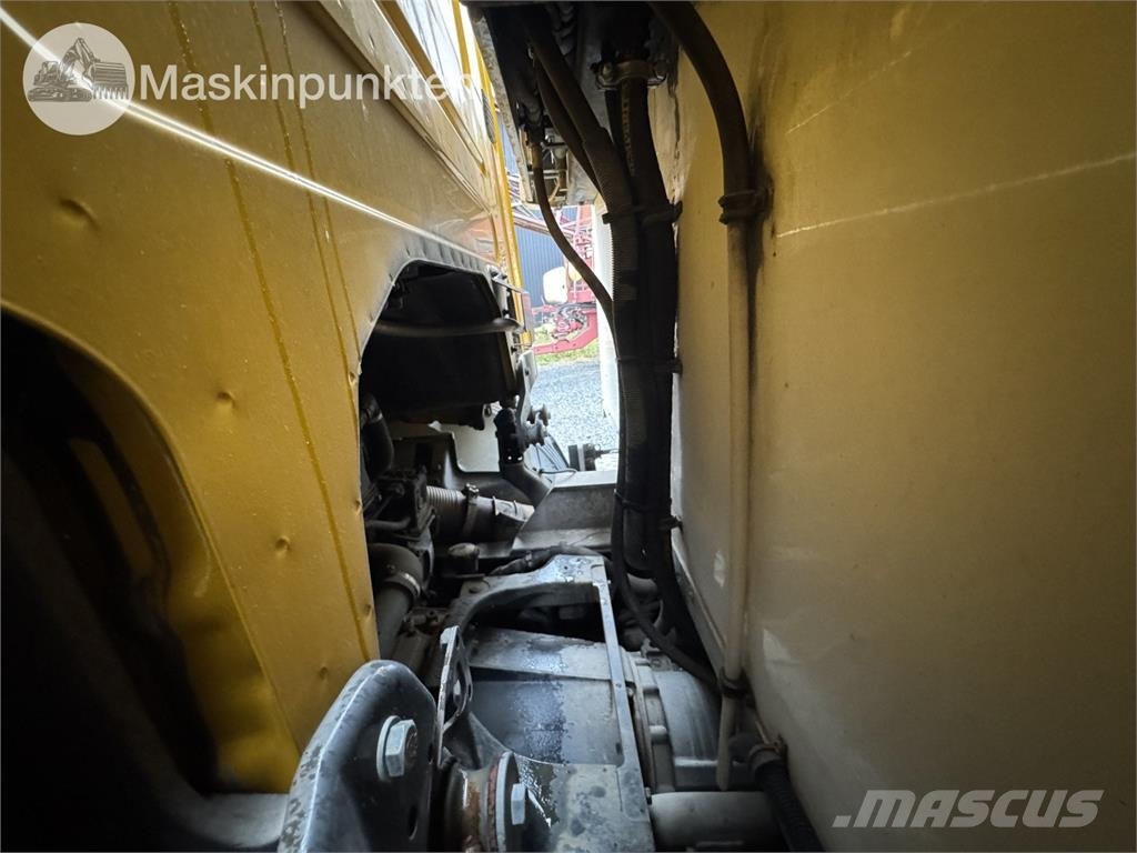 Scania P270DB4X2MLB Skåpbilar Kyl/Frys/Värme