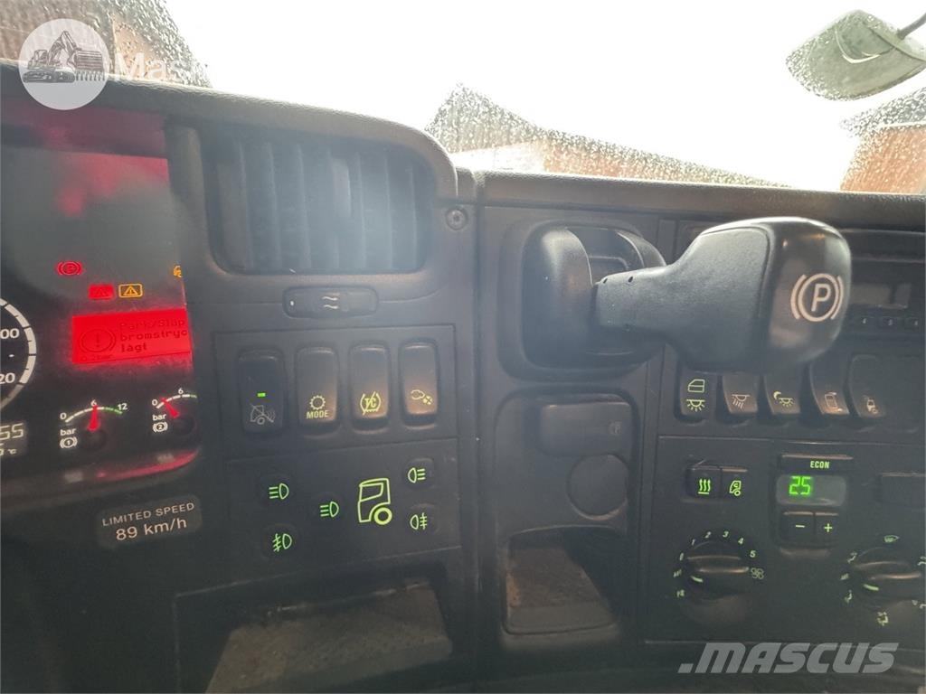 Scania P270DB4X2MLB Skåpbilar Kyl/Frys/Värme