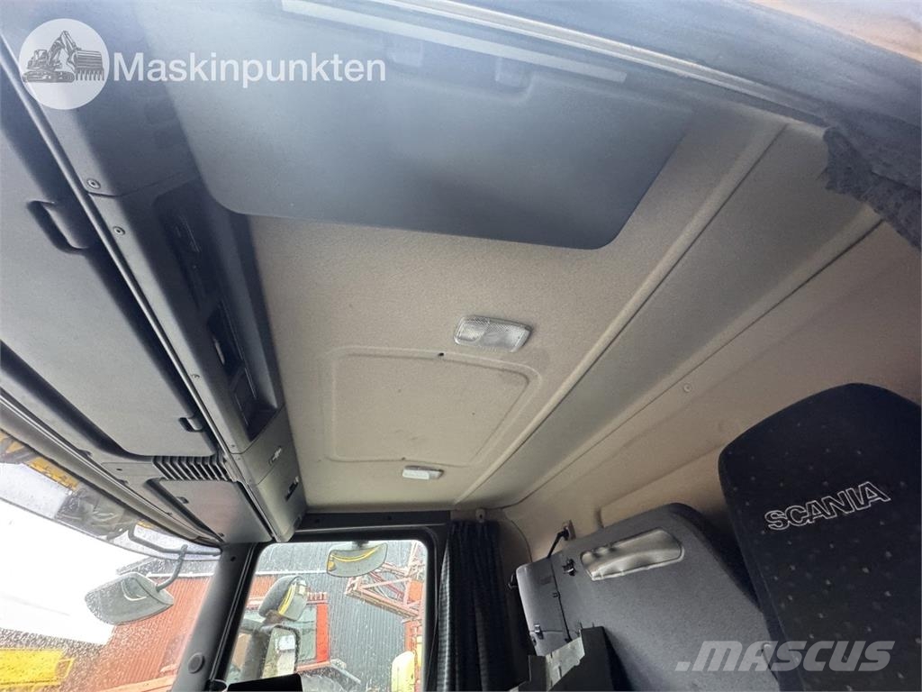 Scania P270DB4X2MLB Skåpbilar Kyl/Frys/Värme