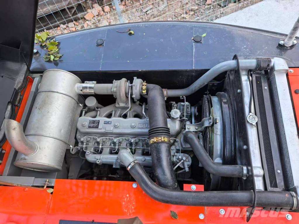 Hitachi ZX 210 LC Raupenbagger