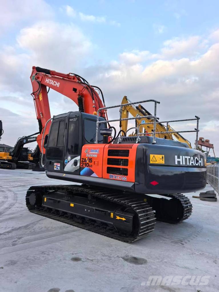 Hitachi ZX 210 LC Raupenbagger