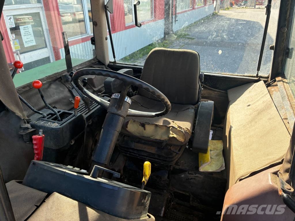 John Deere 3040 Traktorer