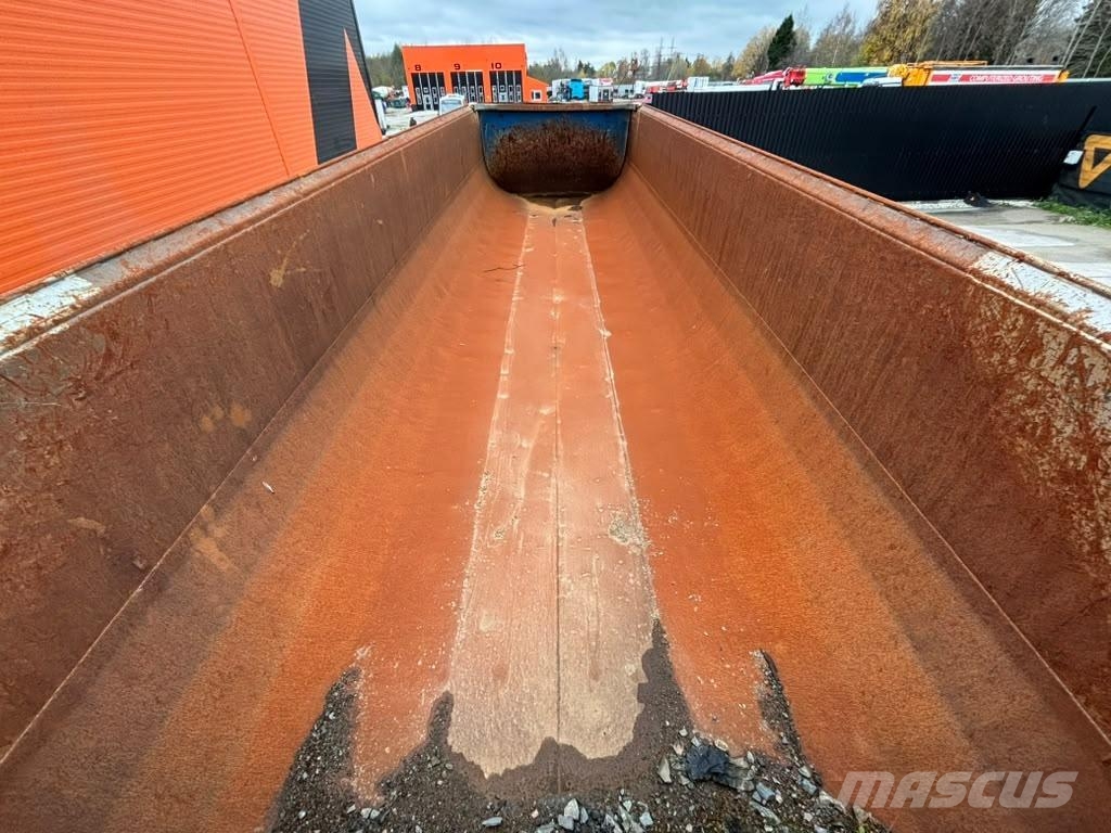 Langendorf SKS-HS BOX L=8183 mm نصف مقطورات قلابة