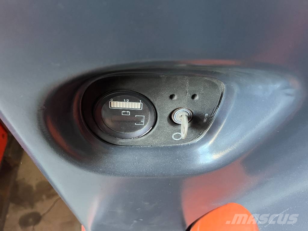 Linde T 20 V-1237 OB 보행식 리치 지게차